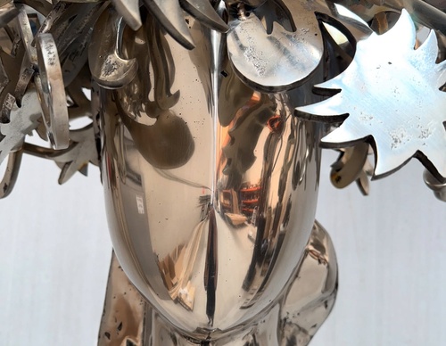 sulpture by manolo valdes spain