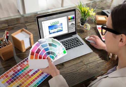 Design Gráfico e a Criação de Marcas Icônicas na Era Digital